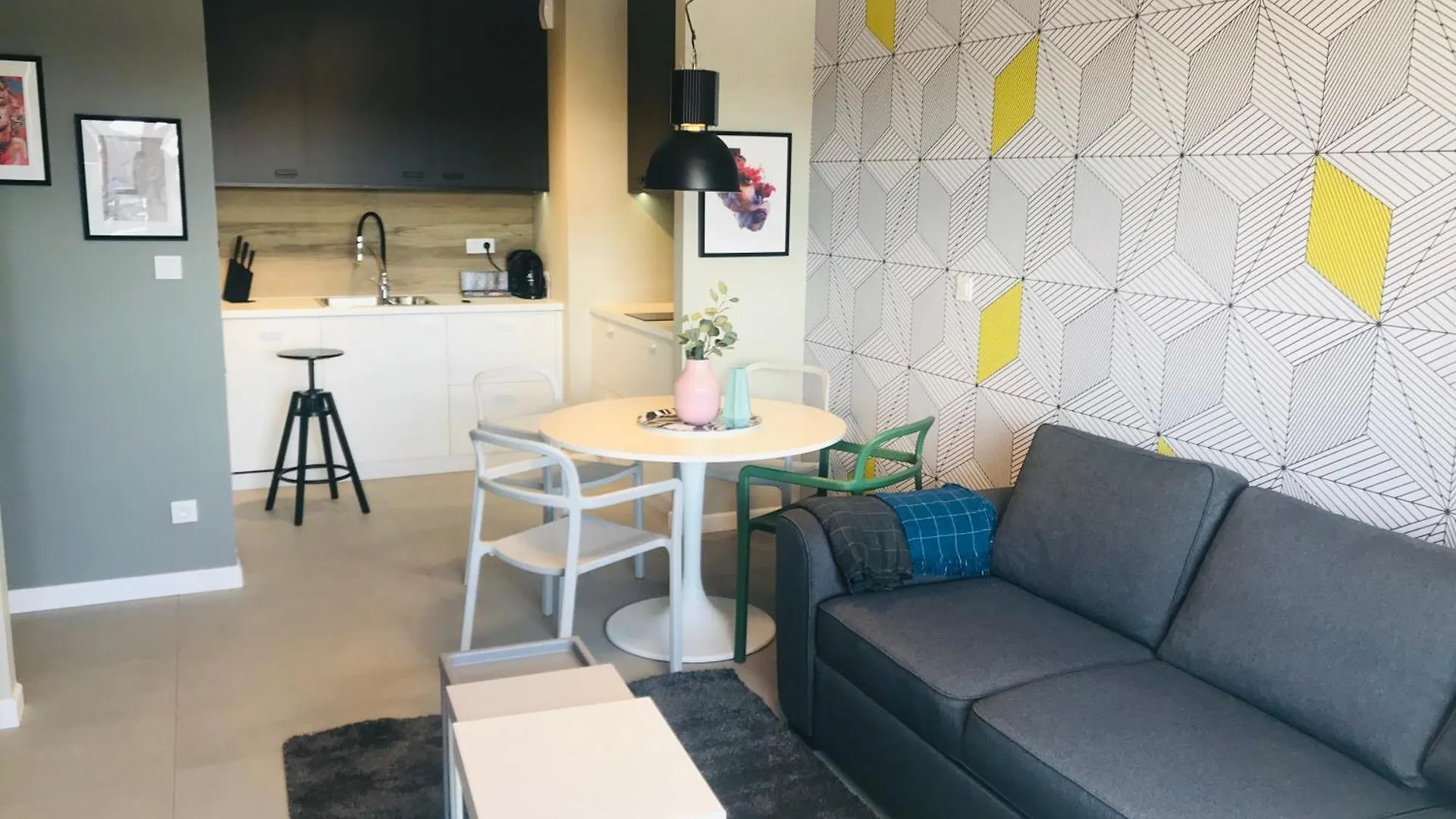 Martikal Apartments 1 포즈난 폴란드